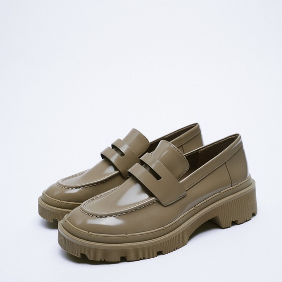 Nwt Zara Flat Track Sole Loafers Khaki 